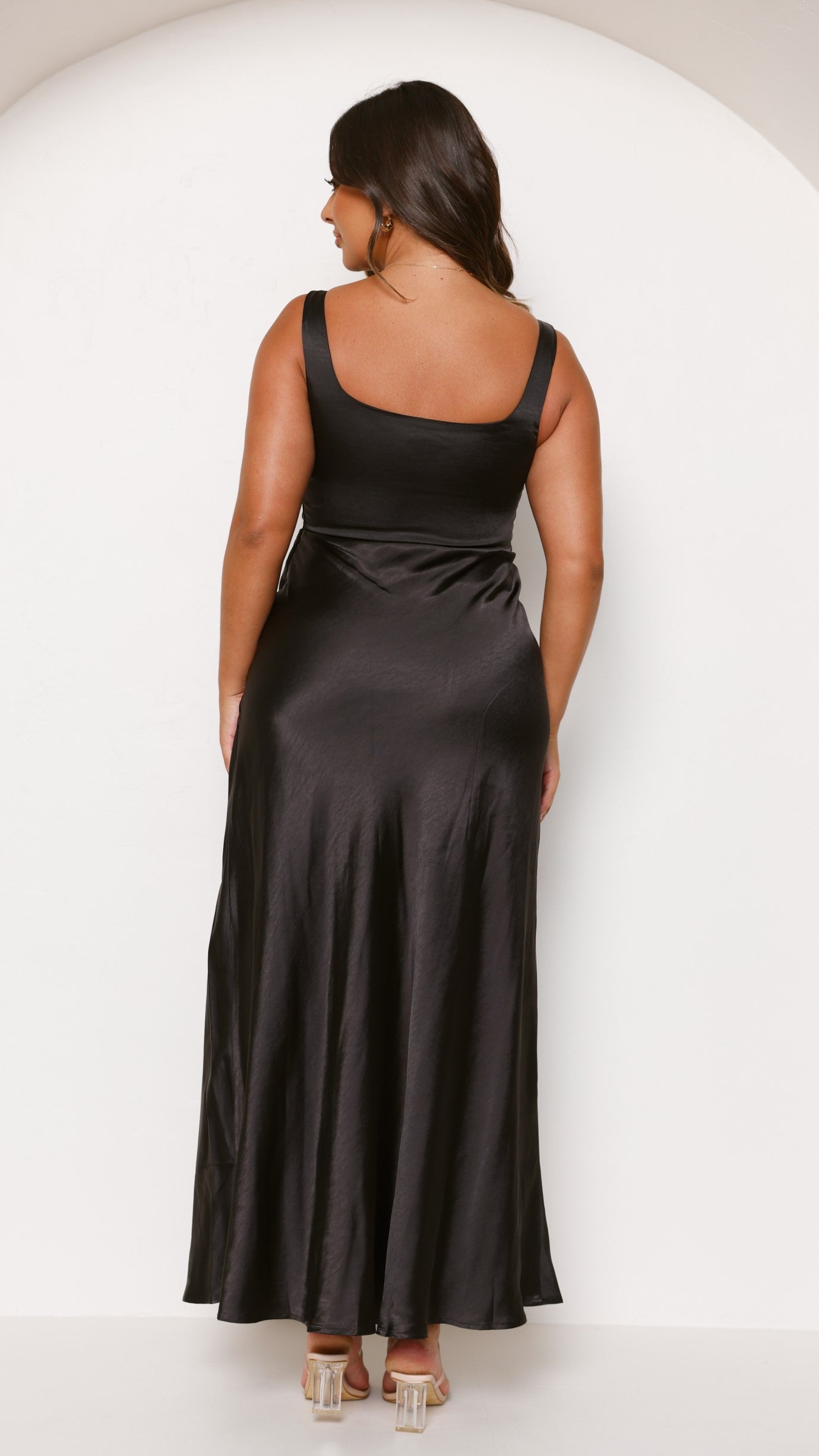 Alaria Maxi Dress - Black