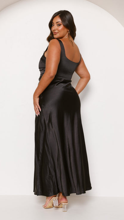 Alaria Maxi Dress - Black