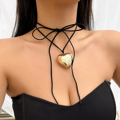 Dainty Gold Silver Tone Heart Pendant Velvet String Necklace