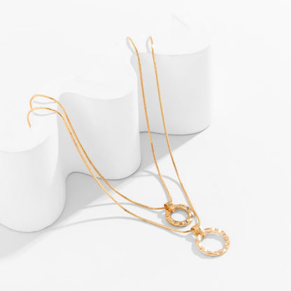 Dainty Layered Metallic Halo Pendant Chain Necklace Set